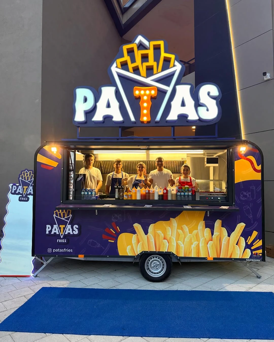 Etkinlik Yemek Karavanı – Patas – İzmir | Event Catering Food Truck – Patas – Izmir